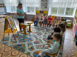В саду прошло занятие "Овощи и фрукты" В саду прошло занятие "Овощи и фрукты".