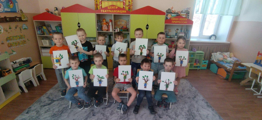 В группе компенсирующей направленности прошло занятие на тему Скворечник В группе компенсирующей направленности прошло занятие на тему Скворечник.