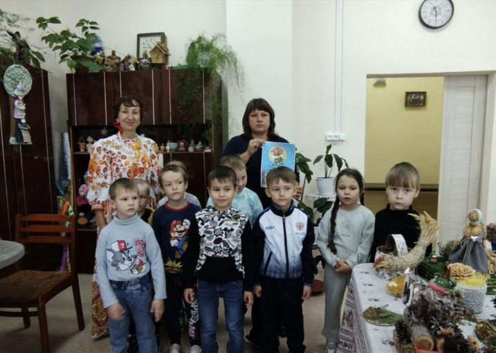 Приняли участие в районном конкурсе Приняли участие в районном конкурсе.